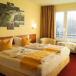 Hotel Regiohotel Am Brocken - #wanderhotel #sauna #harzerlebnis #aufzug 3*