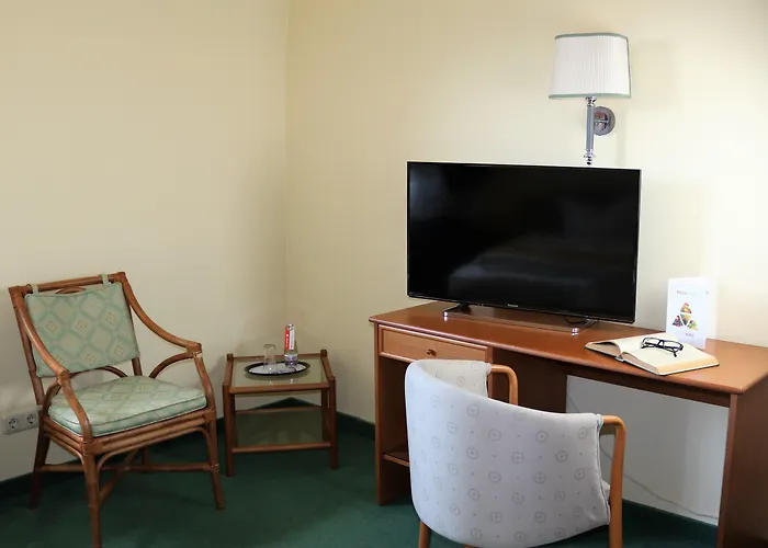 Regiohotel Am Brocken - #wanderhotel #sauna #harzerlebnis #aufzug 3*