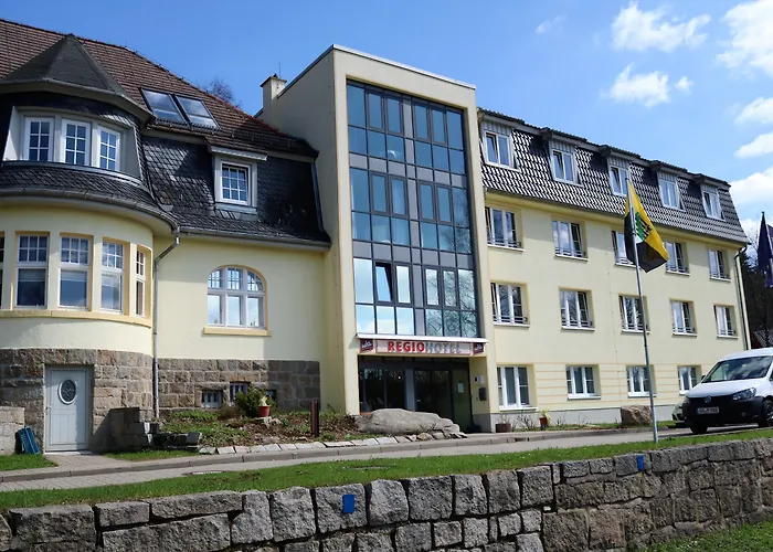 Regiohotel Am Brocken - #wanderhotel #sauna #harzerlebnis #aufzug 3*