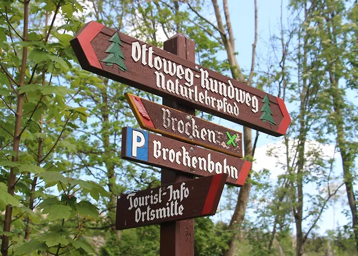 Hotel Regiohotel Am Brocken - #wanderhotel #sauna #harzerlebnis #aufzug 3*