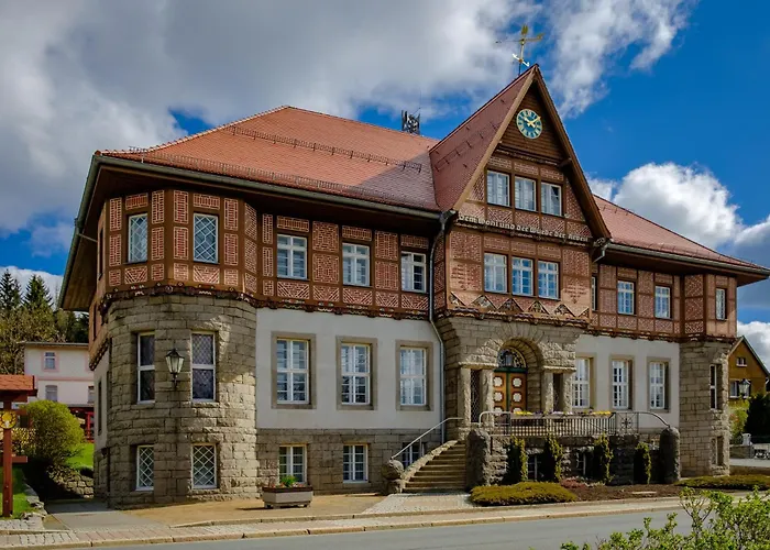 Regiohotel Am Brocken - #wanderhotel #sauna #harzerlebnis #aufzug 3*