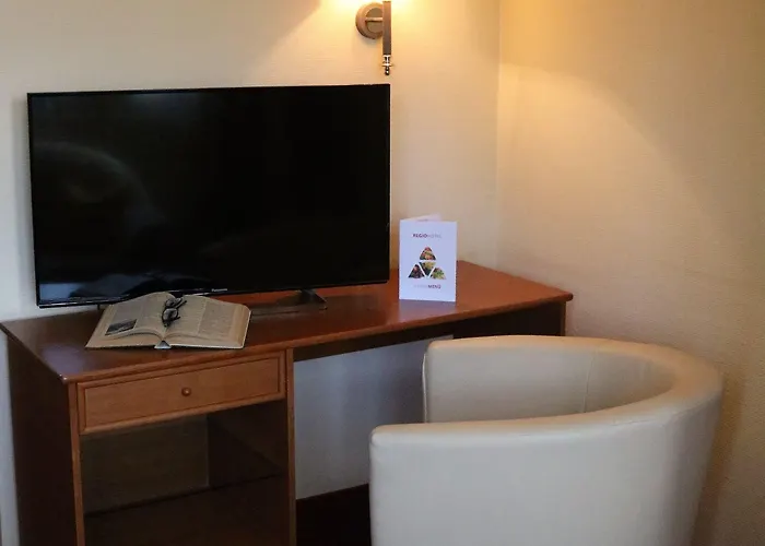 Hotel Regiohotel Am Brocken - #wanderhotel #sauna #harzerlebnis #aufzug 3*