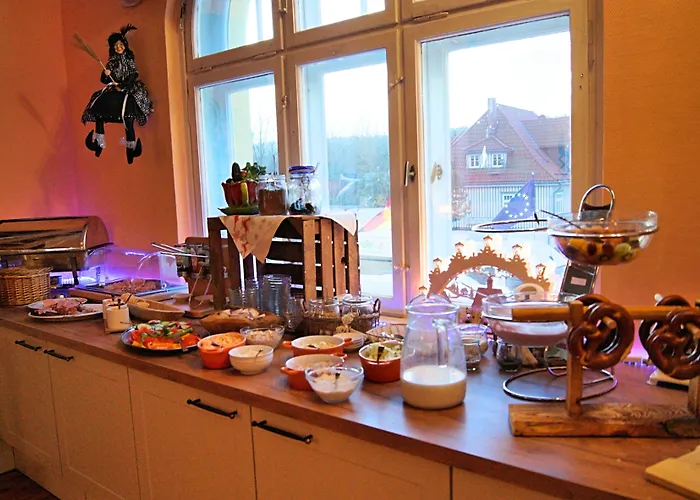 Regiohotel Am Brocken - #wanderhotel #sauna #harzerlebnis #aufzug 3*